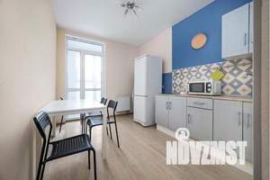 1-к квартира, посуточно, 45м2, 13/25 этаж