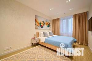2-к квартира, посуточно, 65м2, 7/15 этаж