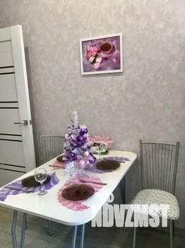 1-к квартира, посуточно, 43м2, 1/1 этаж