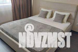 1-к квартира, посуточно, 50м2, 8/17 этаж