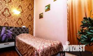 Студия квартира, посуточно, 35м2, 1/3 этаж