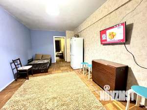 2-к квартира, посуточно, 52м2, 1/1 этаж