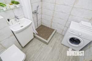 1-к квартира, посуточно, 42м2, 1/1 этаж