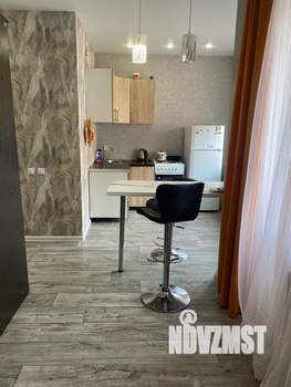 Студия квартира, посуточно, 25м2, 15/18 этаж