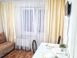 2-к квартира, посуточно, 45м2, 4/16 этаж