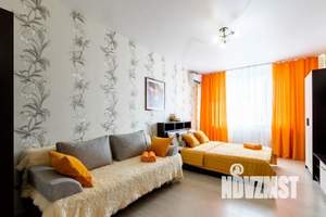 1-к квартира, посуточно, 42м2, 1/1 этаж