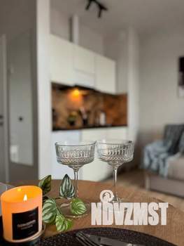 Студия квартира, посуточно, 30м2, 18/24 этаж