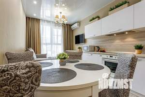 2-к квартира, посуточно, 60м2, 13/25 этаж