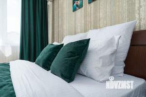 2-к квартира, посуточно, 65м2, 1/1 этаж