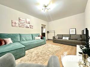 2-к квартира, посуточно, 50м2, 1/10 этаж