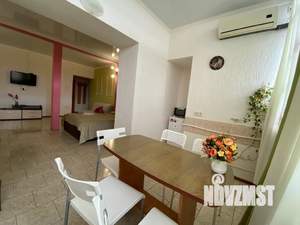 1-к квартира, посуточно, 35м2, 5/6 этаж