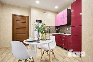 1-к квартира, посуточно, 40м2, 1/1 этаж