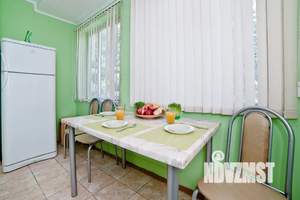 2-к квартира, посуточно, 53м2, 2/2 этаж
