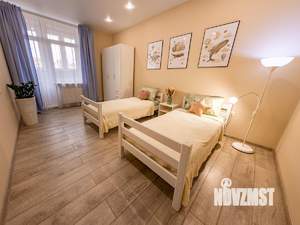 2-к квартира, посуточно, 65м2, 1/1 этаж