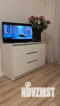 1-к квартира, посуточно, 36м2, 13/24 этаж