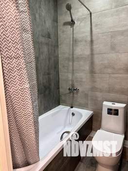 Студия квартира, посуточно, 25м2, 2/17 этаж