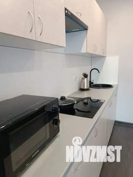 1-к квартира, посуточно, 36м2, 13/20 этаж