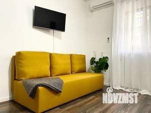 Студия квартира, посуточно, 36м2, 13/19 этаж