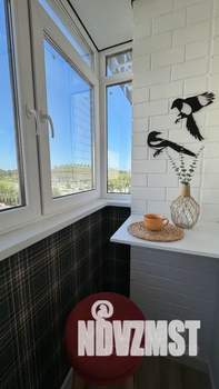 Студия квартира, посуточно, 40м2, 6/18 этаж