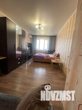 1-к квартира, посуточно, 38м2, 12/17 этаж
