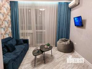 1-к квартира, посуточно, 38м2, 1/1 этаж