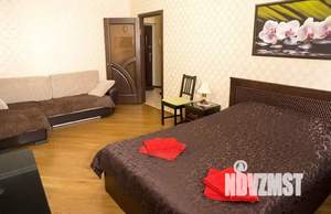 1-к квартира, посуточно, 42м2, 1/1 этаж