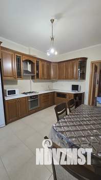 2-к квартира, посуточно, 84м2, 3/7 этаж