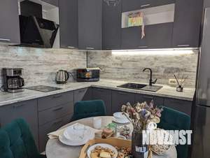 1-к квартира, посуточно, 38м2, 18/24 этаж