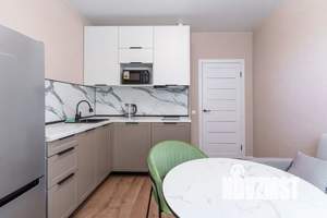 1-к квартира, посуточно, 40м2, 3/21 этаж