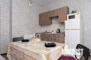 1-к квартира, посуточно, 42м2, 1/1 этаж