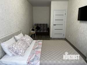 1-к квартира, посуточно, 37м2, 1/1 этаж