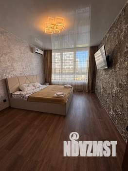 1-к квартира, посуточно, 41м2, 8/24 этаж