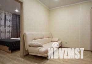 2-к квартира, посуточно, 50м2, 1/1 этаж