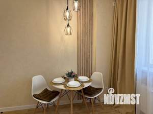 1-к квартира, посуточно, 38м2, 10/18 этаж