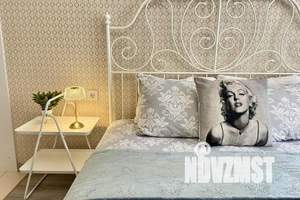 1-к квартира, посуточно, 40м2, 14/25 этаж