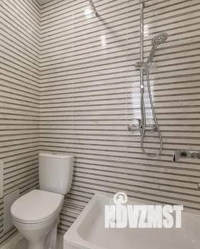 Студия квартира, посуточно, 17м2, 1/12 этаж