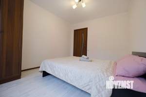 3-к квартира, посуточно, 68м2, 1/1 этаж