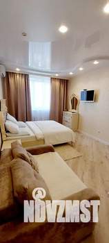 1-к квартира, посуточно, 38м2, 5/17 этаж