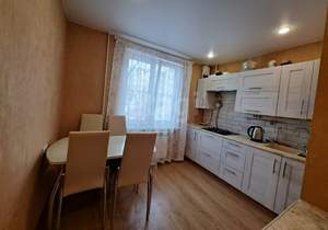 2-к квартира, на длительный срок, 50м2, 1/10 этаж