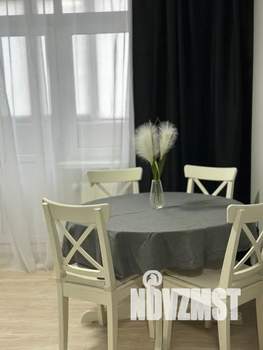 1-к квартира, посуточно, 44м2, 10/17 этаж