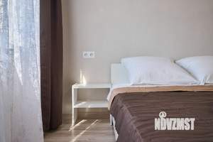 1-к квартира, посуточно, 38м2, 15/16 этаж