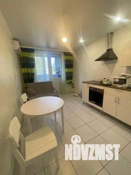 1-к квартира, посуточно, 48м2, 1/18 этаж