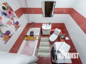 1-к квартира, посуточно, 40м2, 10/17 этаж