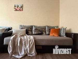 1-к квартира, посуточно, 40м2, 12/16 этаж