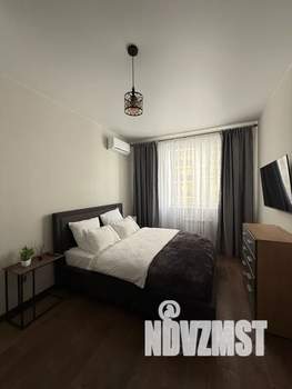 1-к квартира, посуточно, 40м2, 5/17 этаж