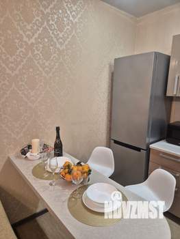 1-к квартира, посуточно, 42м2, 14/17 этаж