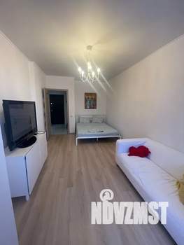 1-к квартира, посуточно, 48м2, 1/18 этаж