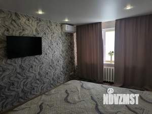 2-к квартира, посуточно, 50м2, 5/5 этаж