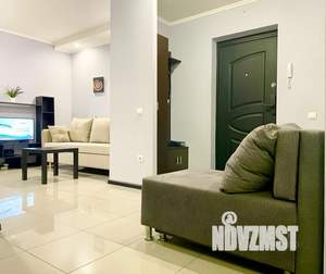2-к квартира, посуточно, 44м2, 15/16 этаж