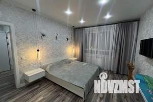 1-к квартира, посуточно, 38м2, 13/16 этаж